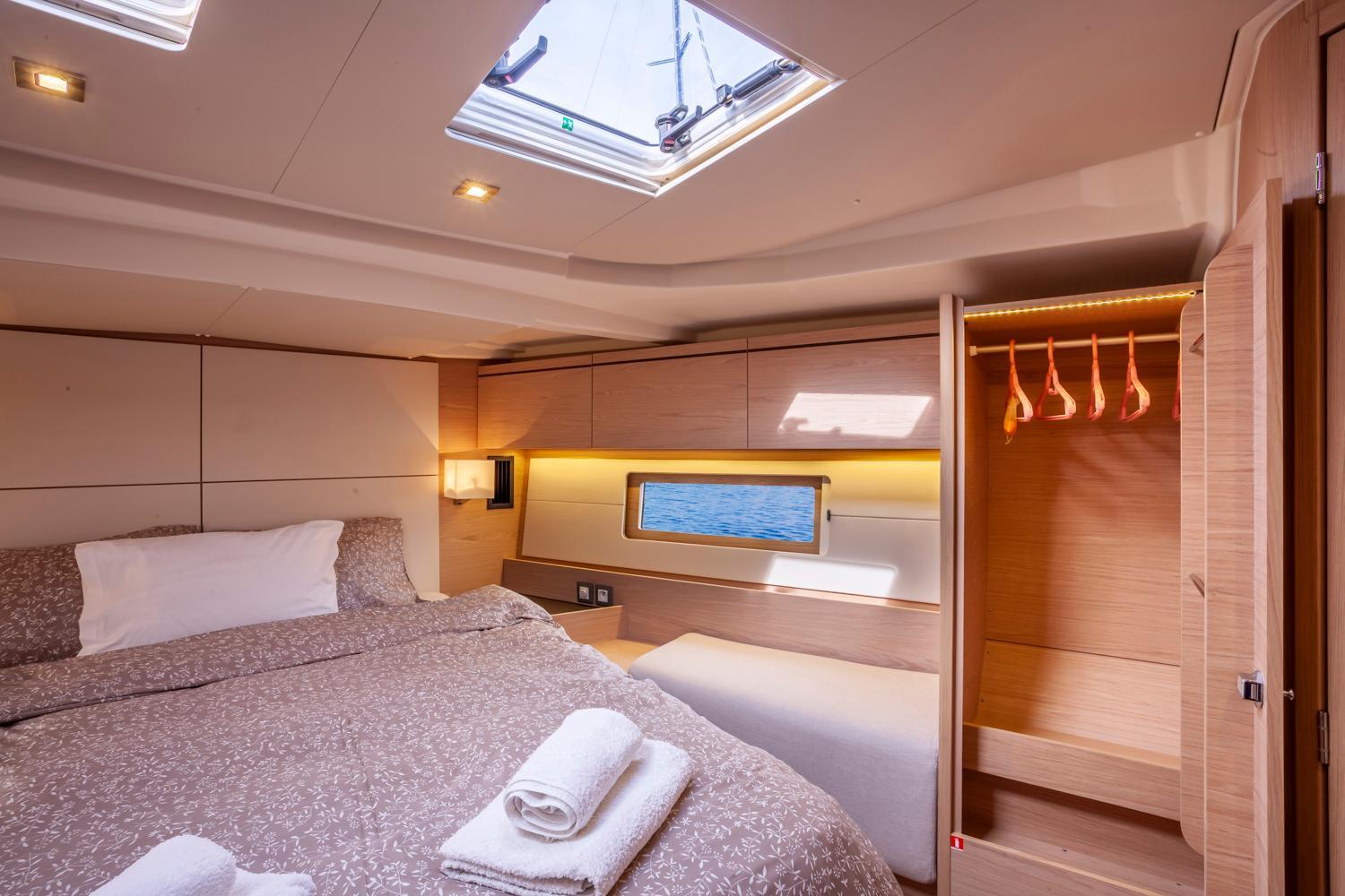 Yacht Psari Hotel เทสซาโลนิกิ ภายนอก รูปภาพ